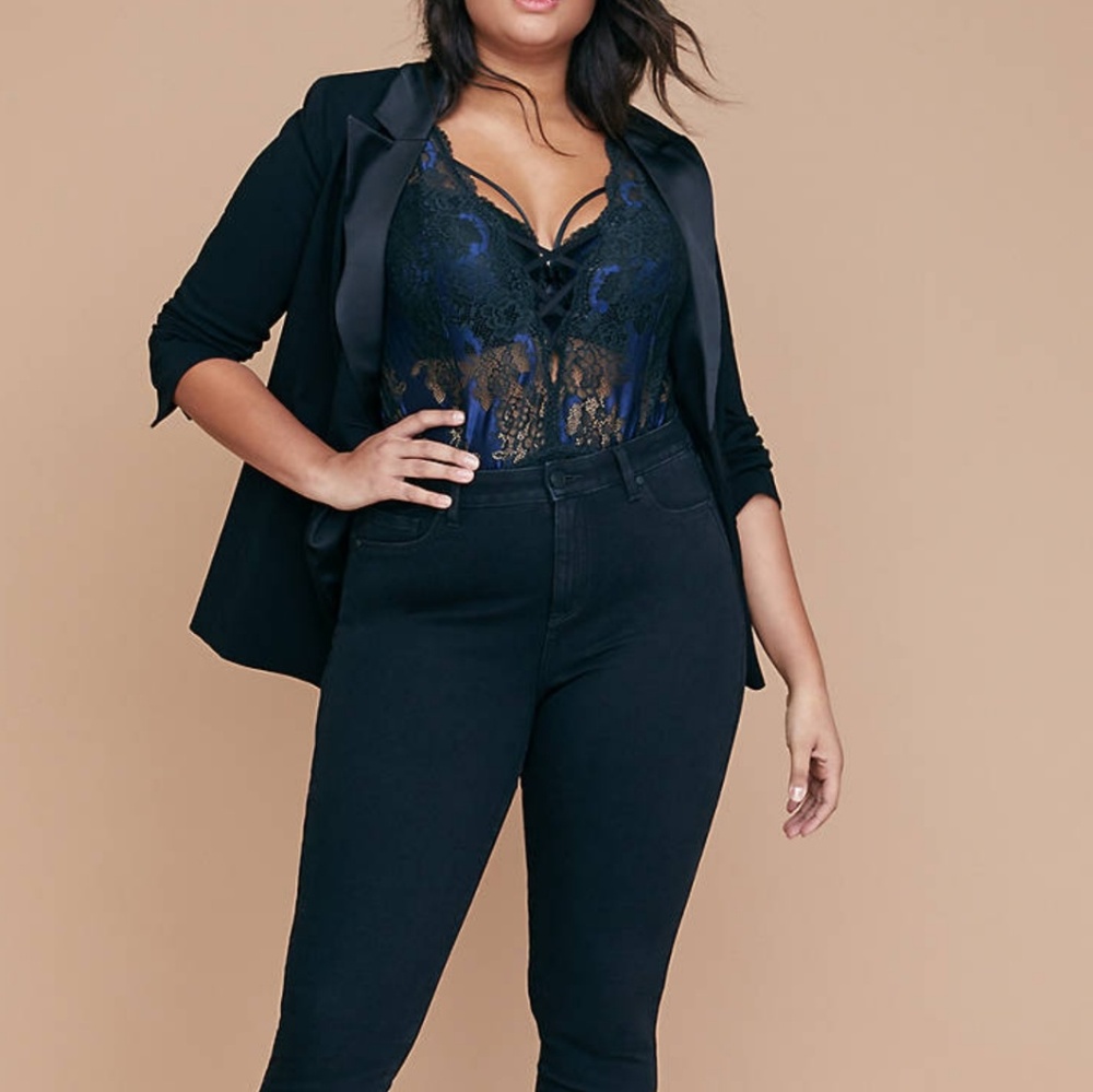 ⬇️Lane Bryant Cacique no wire thong bodysuit - Picture 3 of 3